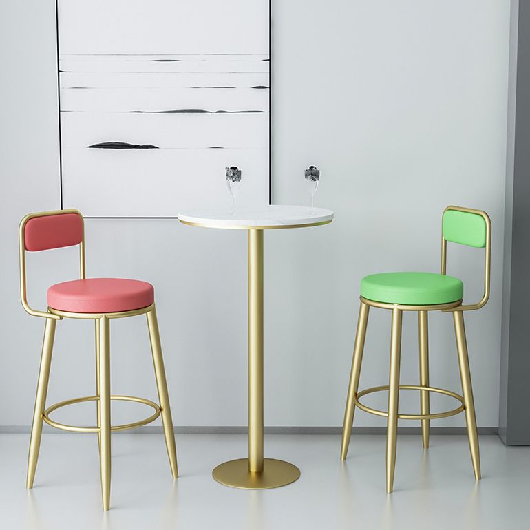 Sgabelli da bar sul retro con anteprima contemporanea per soggiorno per soggiorno