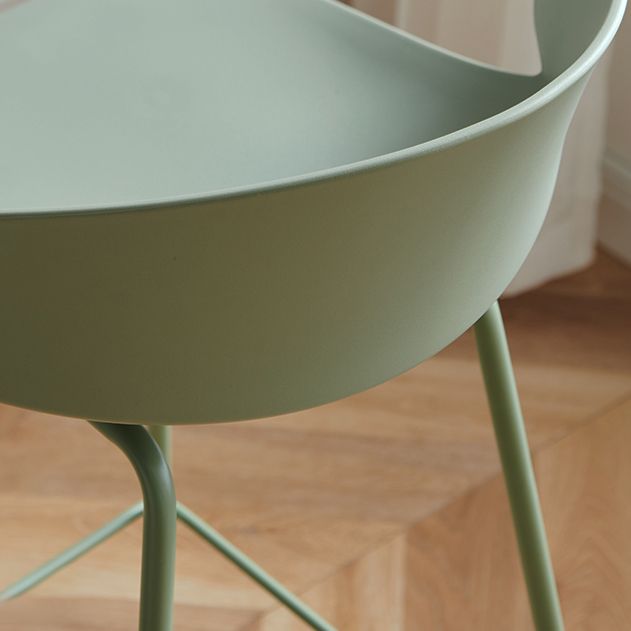 Taburete de plástico escandinavo taburete sin brazo para sala de estar para sala de estar