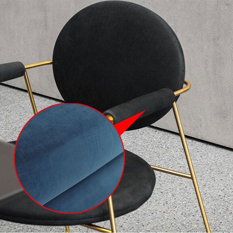 Sillas de comedor de Velvet Glam Velvet Silla de comedor de brazo de metal para uso en el hogar