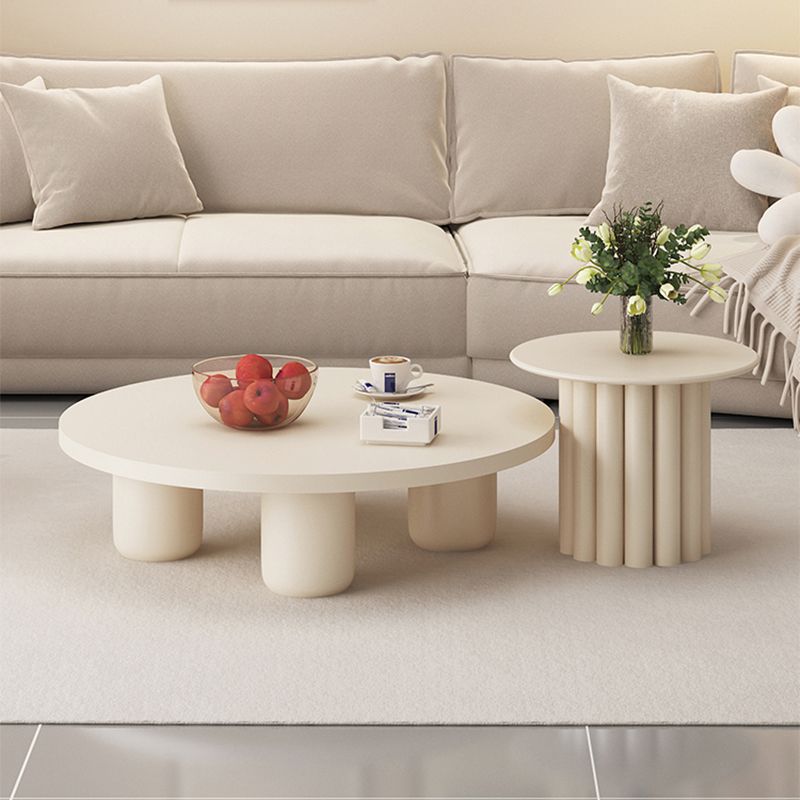 Table basse ou table d'appoint moderne en bois artificiel, ronde, beige