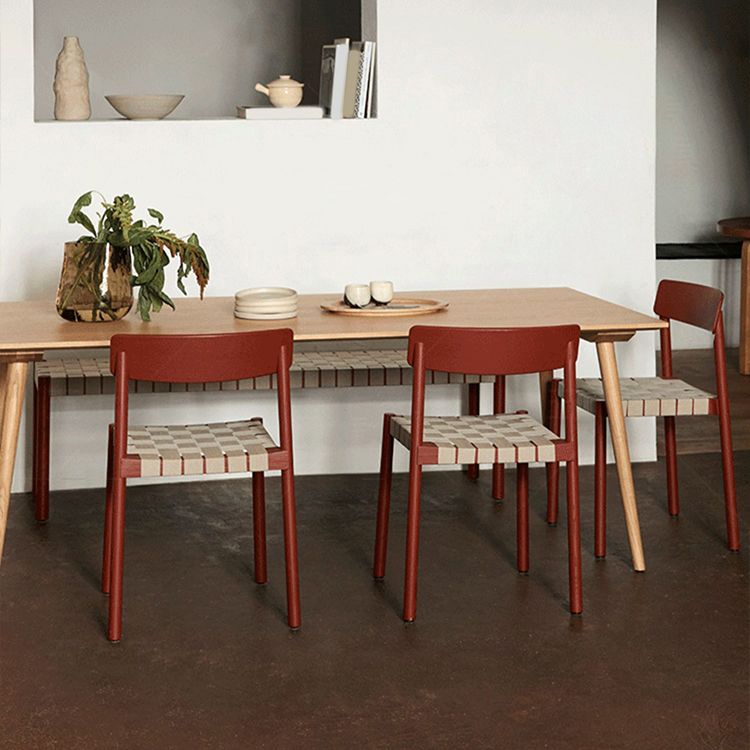 Moderno sedia da pranzo in legno massiccio a legno massiccio.