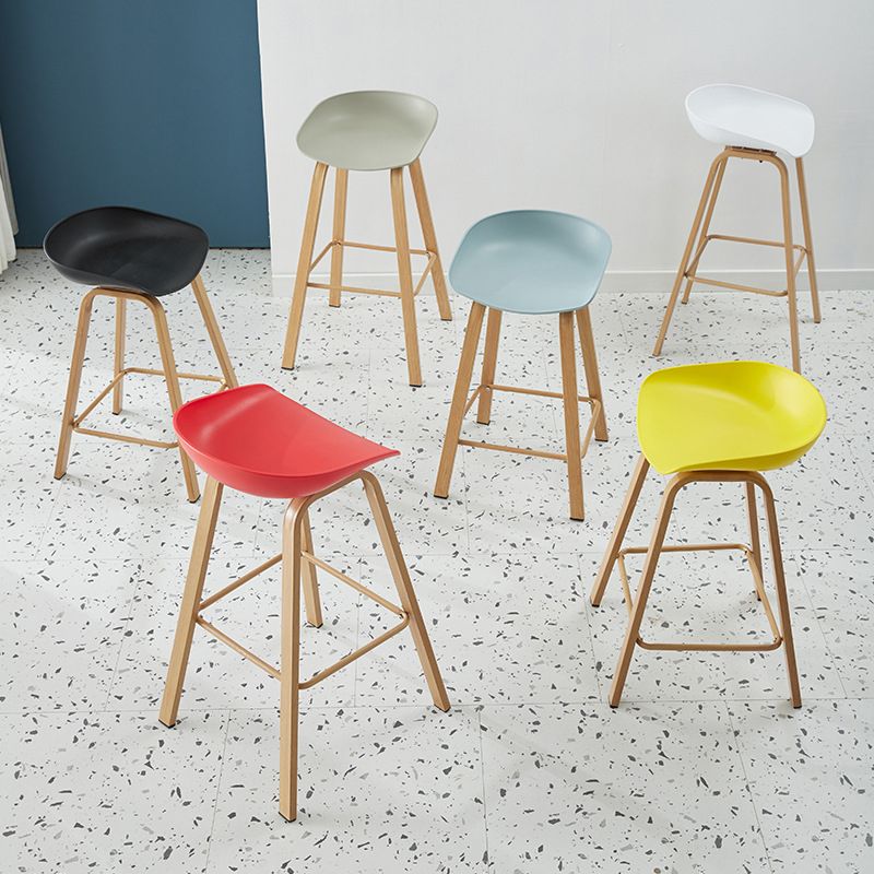 Metal Contemporary Dining Kitchen Room Armless Stool Low Back Bar Stool Clearhalo 'Bar Furniture' 'Bar Stools' 'bar_stools' 'furn' 'furn_bar_stools' 'Furniture' 'furniture_bar_stools' 'Kitchen & Dining Furniture' 1200x1200_b022c51a-3913-45d9-8454-f0cca442da97