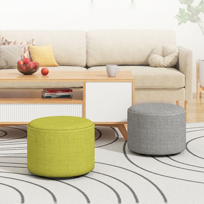 Contemporary Footstool Ottoman Fabric Upholstered Solid Color Round Ottoman Clearhalo 'furn' 'furn_ottomans_poufs' 'Furniture' 'Living Room Furniture' 'Ottomans & Poufs' 'ottomans_poufs' 1200x1200_b045cb41-3b8e-49e6-af8d-d04c599e4837