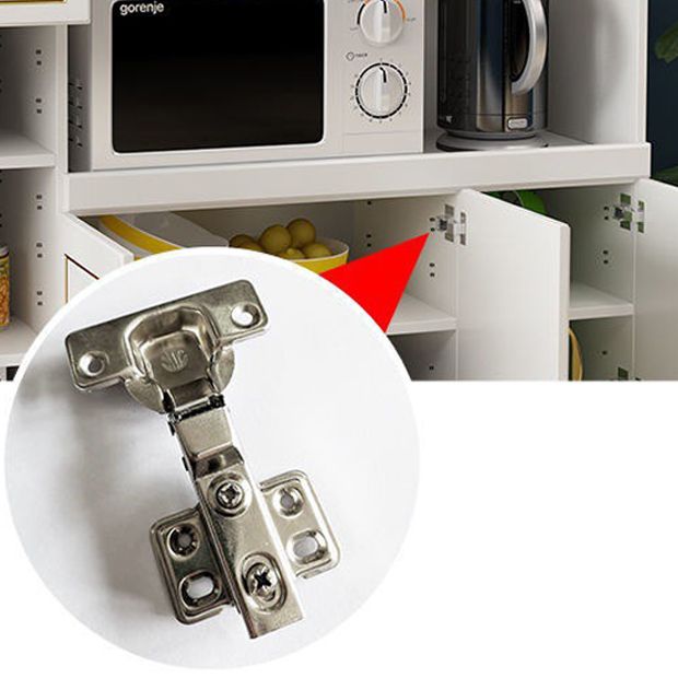 Server ingegnerizzato in ingegnerizzato server di cucina in stile glam con archiviazione aperta