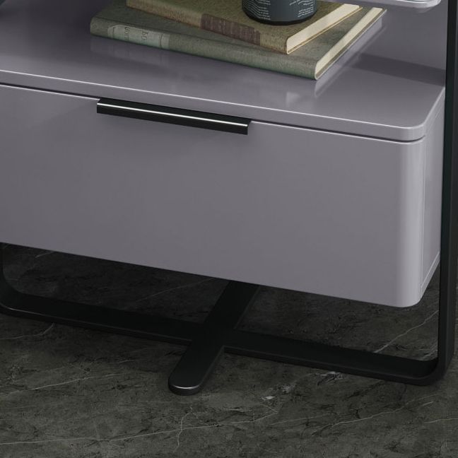 Hölzerner Nachttisch moderner Stil minimalistischer offener Nachttisch mit Beinen