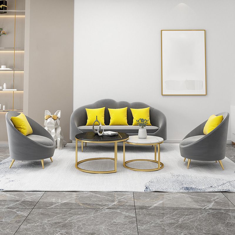 Velvet Sofa incurvé contemporain Bras pendu canapé arrière serré pour le salon