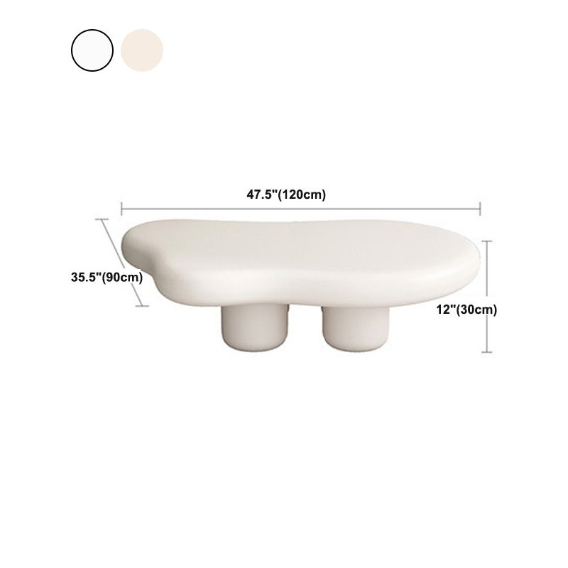 Tavolino scandinavo a 4 gambe in forma gratuita tavolo da cocktail in legno in bianco