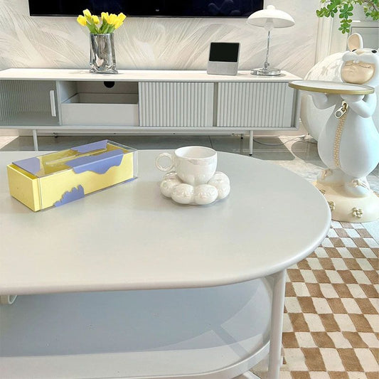 No hay una mesa de café de madera angustiante mesa de café ovalado blanco