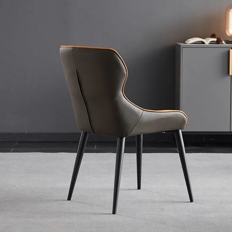 Sedia da scrivania in pelle in finto bracciale moderna sedia da task imbottita a metà schiena