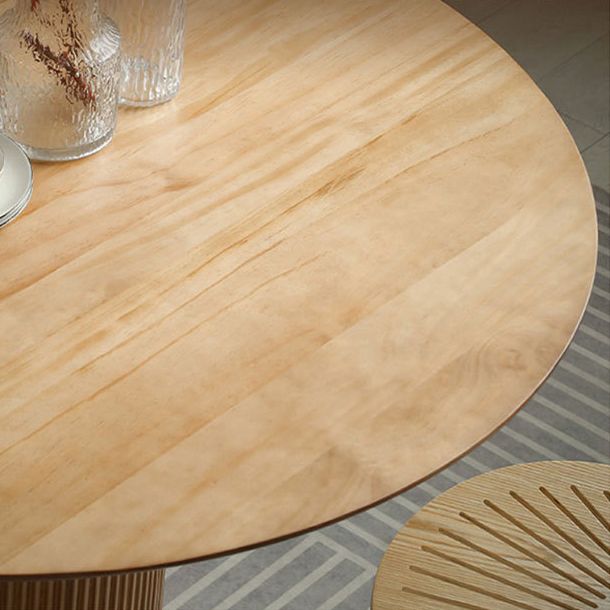 ラウンドダイニングテーブルコンテンポラリースタイルのソリッドウッドブラウンディナーテーブル