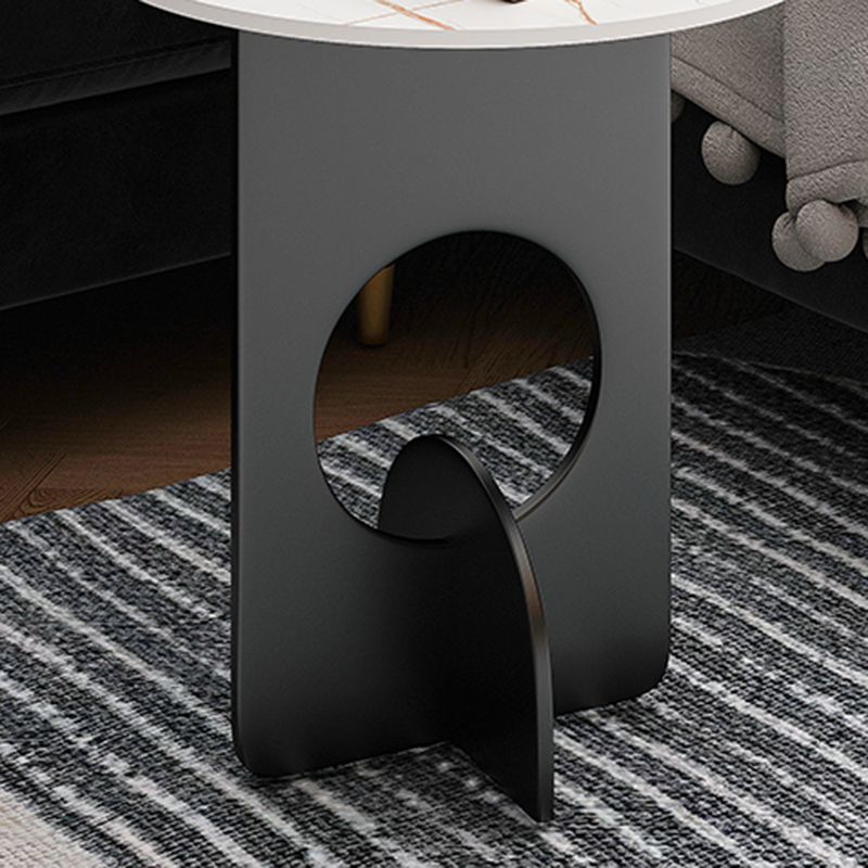 Mid-Century Round Side End Table Metal Abstract End Table for Living Room Clearhalo 'Coffee & Accent Tables' 'End & Side Tables' 'end_side_tables' 'furn' 'furn_end_side_tables' 'Furniture' 'Living Room Furniture' 1200x1200_b10a7a13-2ab8-478d-a489-8c4e4e9a1b53