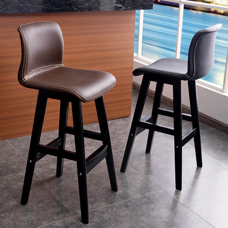 Contemporary Leather Solid Wood Barstools Bristol Bar Stool with Low Back Clearhalo 'Bar Furniture' 'Bar Stools' 'bar_stools' 'furn' 'furn_bar_stools' 'furniture_bar_stools' 'Kitchen & Dining Furniture' 'kitchen&dining_furn' 'kitchen' 'kitchen_furn' Furniture' 1200x1200_b137e370-892c-4d11-891e-b812a7bc8930