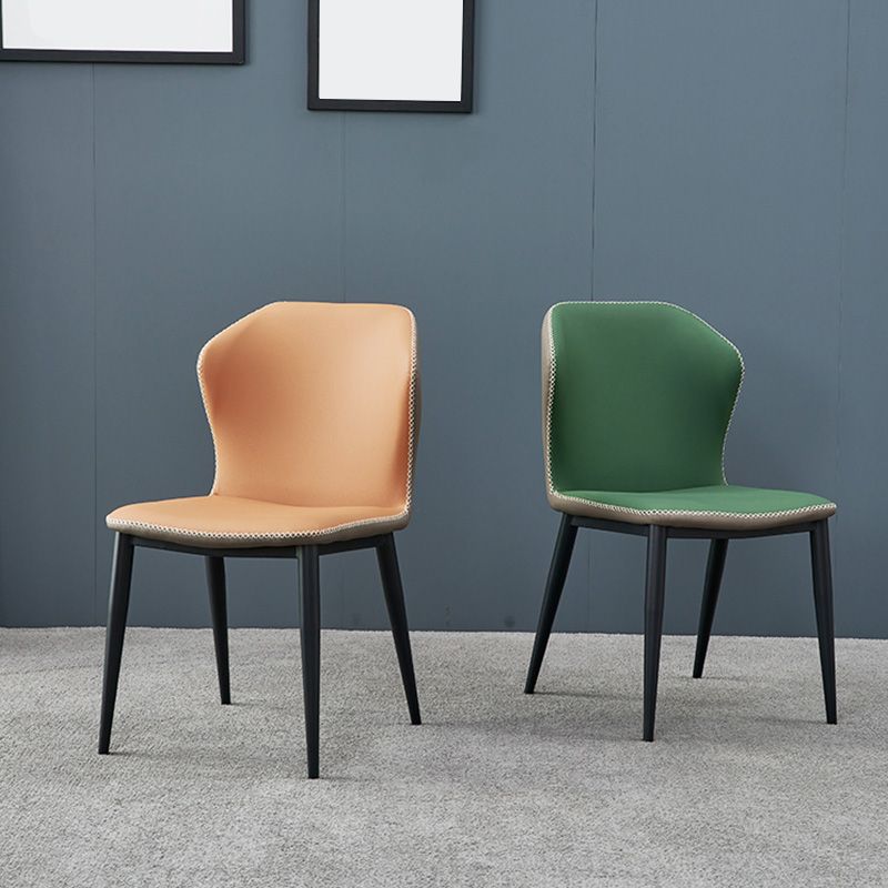 Silla de comedor contemporánea de metal acabado metálico silla lateral del ala