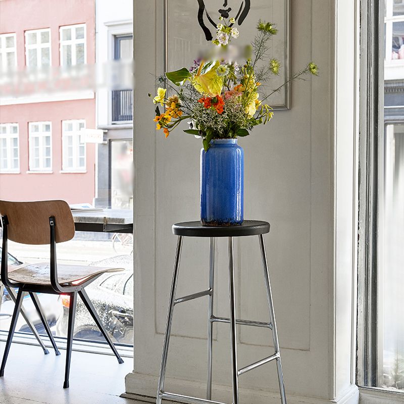 Modern Footrest Backless Barstool Matte Finish Oak Wood Coffee Shop Stool Clearhalo 'Bar Furniture' 'Bar Stools' 'bar_stools' 'furn' 'furn_bar_stools' 'Furniture' 'furniture_bar_stools' 'Kitchen & Dining Furniture' 1200x1200_b151e769-f1aa-4444-9449-557ed43e15ac