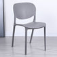 Chaise latéral d'empilement en plastique de style moderne