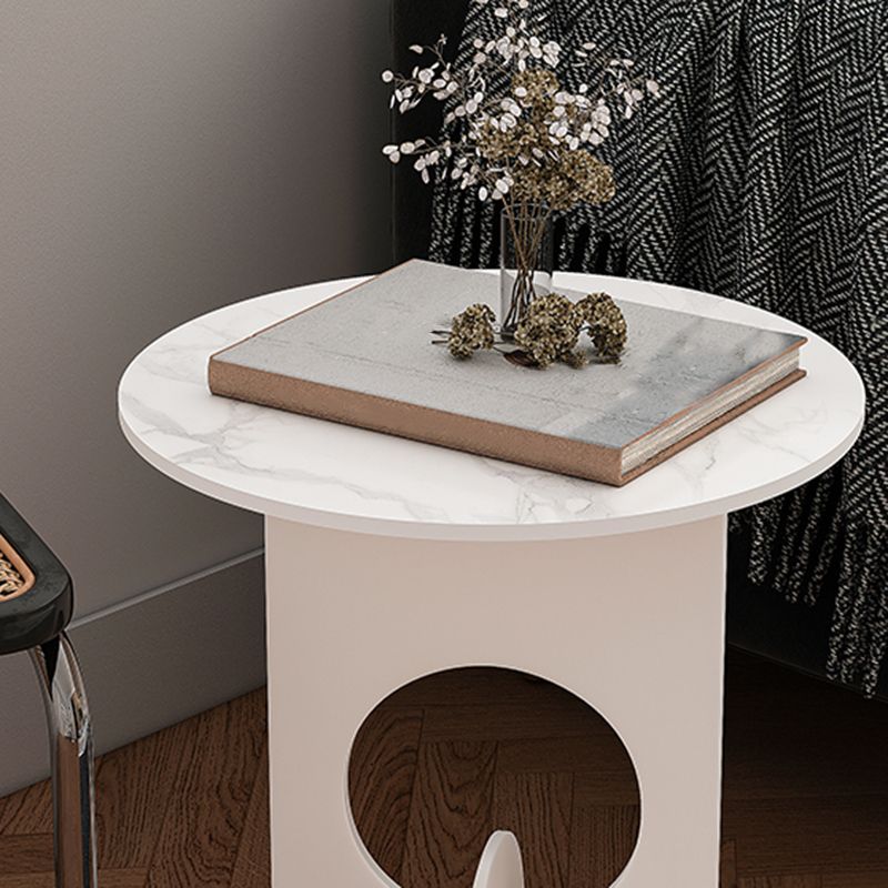 Mid-Century Round Side End Table Metal Abstract End Table for Living Room Clearhalo 'Coffee & Accent Tables' 'End & Side Tables' 'end_side_tables' 'furn' 'furn_end_side_tables' 'Furniture' 'Living Room Furniture' 1200x1200_b2443743-d9dc-4a47-a8b2-fc0b837991c4