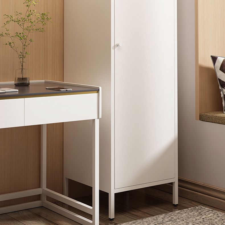 Armadio di guardaroba in stile contemporaneo per il guardaroba in metallo per camera da letto