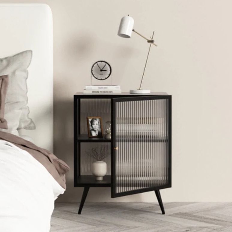 Tavolo da notte in vetro e metallo moderno comodino aperto minimalista con gambe