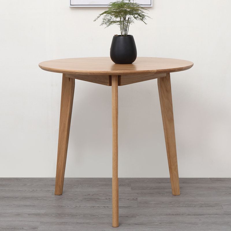 Contemporary Round Dining Room Table Oak Solid Wood Table for Home Use Clearhalo ' dining_table' 'Dining Tables & Seating' 'Dining Tables' 'furn' 'furn_dining_table' 'Furniture' 'furniture_dining_table' 'Kitchen & Dining Furniture' 'kitchen&dining_furn' 'kitchen' 'kitchen_dining_table' 1200x1200_b2ace814-17fb-40c2-af75-6a6ac0145048
