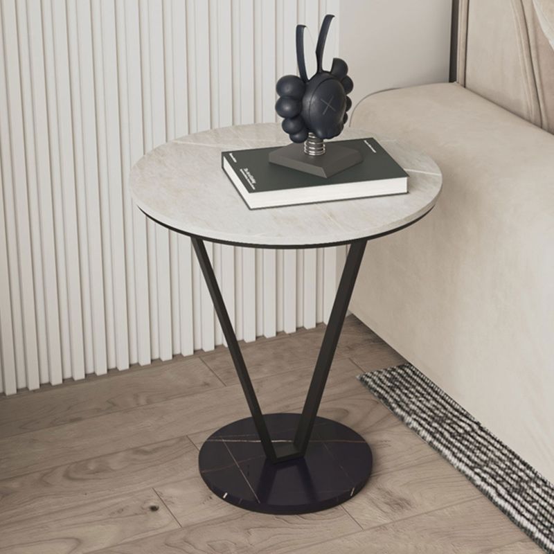 19"W Contemporary Corner Table Metal Round Accent Side Table Clearhalo 'Coffee & Accent Tables' 'End & Side Tables' 'end_side_tables' 'furn' 'furn_end_side_tables' 'Furniture' 'Living Room Furniture' 1200x1200_b2d14aa3-b9a1-49f4-bb4b-8563a174f4c6