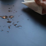 Mesa de comedor moderno de barra de mármol.