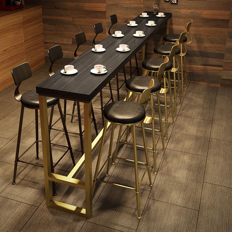 Black Glam Style Bar Table in Metal and Wood Milk Tea Shop Bar Table Clearhalo 'Bar Furniture' 'Bar Tables' 'bar_tables' 'furn' 'furn_bar_tables' 'Furniture' 'furniture_bar_tables' 'Kitchen & Dining Furniture' 1200x1200_b36459a8-c59d-4791-bed2-d1fa30a55f14