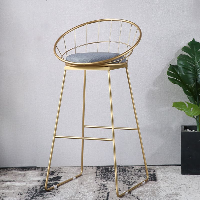 Modern Style Bar-stool Iron Sled Legs Barstool with Footrest and Cushion Clearhalo 'Bar Furniture' 'Bar Stools' 'bar_stools' 'furn' 'furn_bar_stools' 'furniture_bar_stools' 'Kitchen & Dining Furniture' 'kitchen&dining_furn' 'kitchen' 'kitchen_furn' Furniture' 1200x1200_b36e73be-e090-4478-a51e-331f880e0675