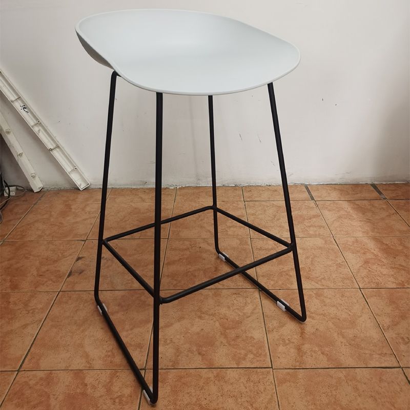Contemporary Steel Base Bar Stool Armless Counter Stool for Living Room Clearhalo 'Bar Furniture' 'Bar Stools' 'bar_stools' 'furn' 'furn_bar_stools' 'Furniture' 'Kitchen & Dining Furniture' 1200x1200_b377c6a0-6694-4bef-951c-8ac298908105