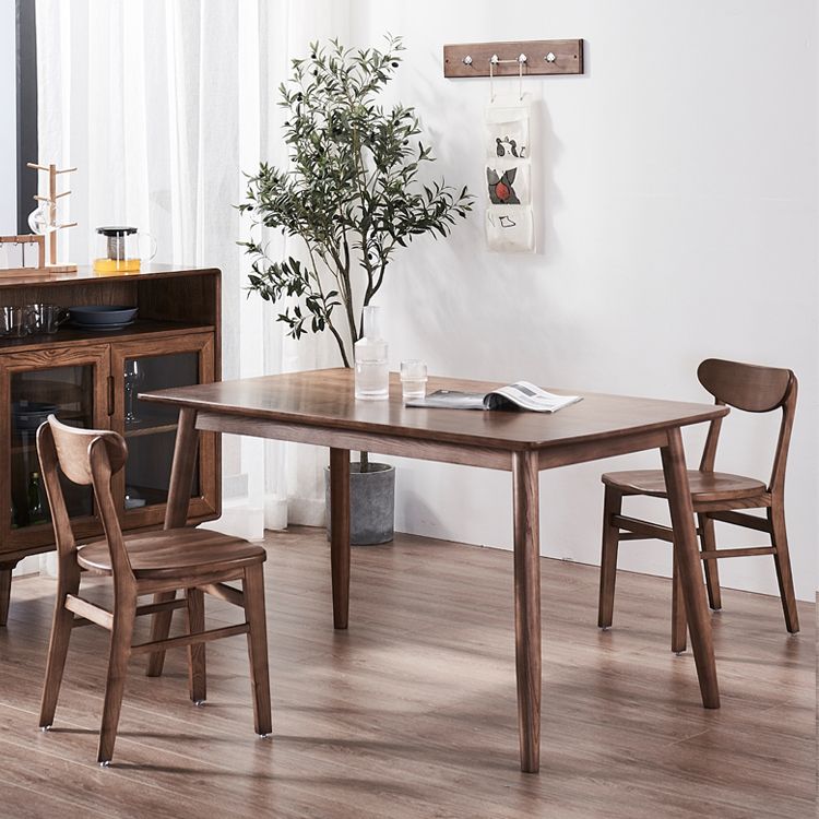 Solid Wood Dining Room Table Contemporary Style 4-foot Dining Site Table Clearhalo 'Dining Tables & Seating' 'Dining Tables' 'dining_table' 'furn' 'furn_dining_table' 'Furniture' 'furniture_dining_table' 'Kitchen & Dining Furniture' 'kitchen' 'kitchen_dining_table' 1200x1200_b3a69199-de04-4d2a-a713-de5afc2e4c22