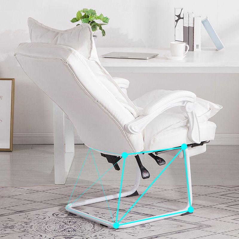 Padded Arms Office Chair Modern Leather No Distressing Ergonomic Desk Chair Clearhalo 'furn' 'furn_office_chair' 'Furniture' 'Office Chairs' 'Office Furniture' 'office_chair' 1200x1200_b3dbde75-e94a-4720-9fa1-b79da0770a8f