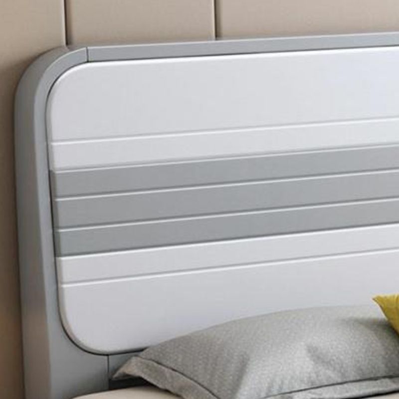 Modern Rubberwood Standard Bed with Rectangle Headboard and Wooden Legs