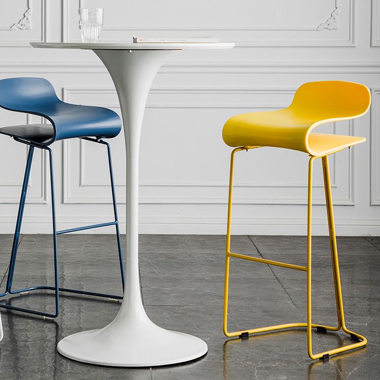 Tavolo da pranzo rotondo industriale di altezza della barra del piedistallo in metallo