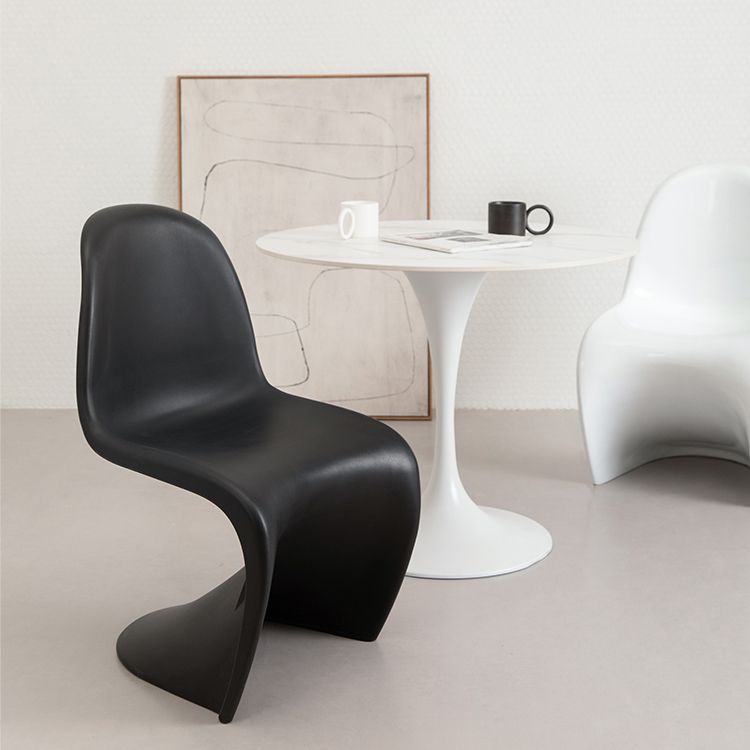 Scandinavian Style Plastic Chair Set Dining Room Solid Back Side Chairs Clearhalo ' kitchen&dining_furn' 'Dining Chairs' 'Dining Tables & Seating' 'dining_chair' 'Furniture' 'furniture_dining_chair' 'Kitchen & Dining Furniture' 'kitchen' 1200x1200_b446c820-dfc5-4c30-b04e-62e69689ddf3