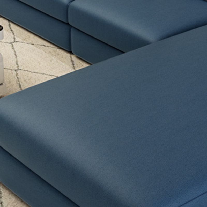 Scandinavo a forma di L sezionale con braccio top a cuscino per quattro persone