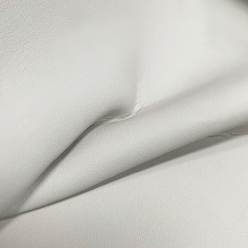 Glam -gestoffeerde armloze stoel om huis eetstoel in gouden benen