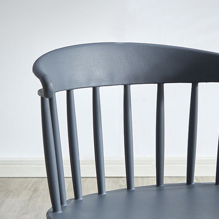 Modern Plastic Indoor-Outdoor Dining Chair Windsor Back Side Chair Clearhalo 'Dining Chairs' 'Dining Tables & Seating' 'dining_chair' 'Furniture' 'furniture_dining_chair' 'Kitchen & Dining Furniture' 1200x1200_b4bcf39c-3916-400b-abb8-2ba7dc239336