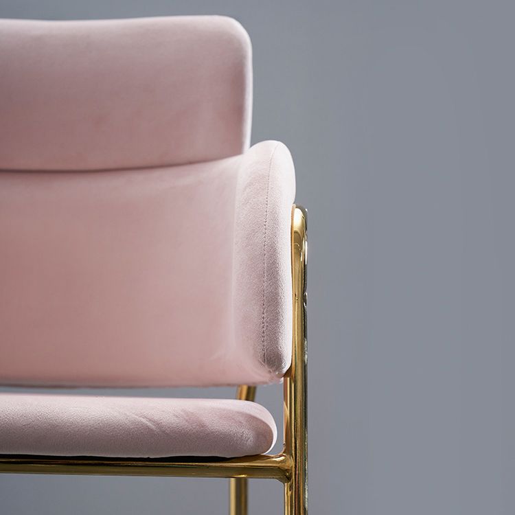 スカンジナビアのバケツシートバースツール生地の武装したバースツール4脚の脚