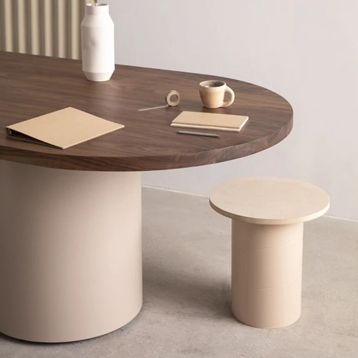 Solid Wood Office Desk Study Room and Office Contemporary Style Writing Desk Clearhalo 'furn' 'furn_office_desk' 'Furniture' 'furniture_office_desk' 'Office Desks' 'Office Furniture' 'office_desk' 1200x1200_b4e1c92a-c62a-4257-94b5-b9bfbd4954d1