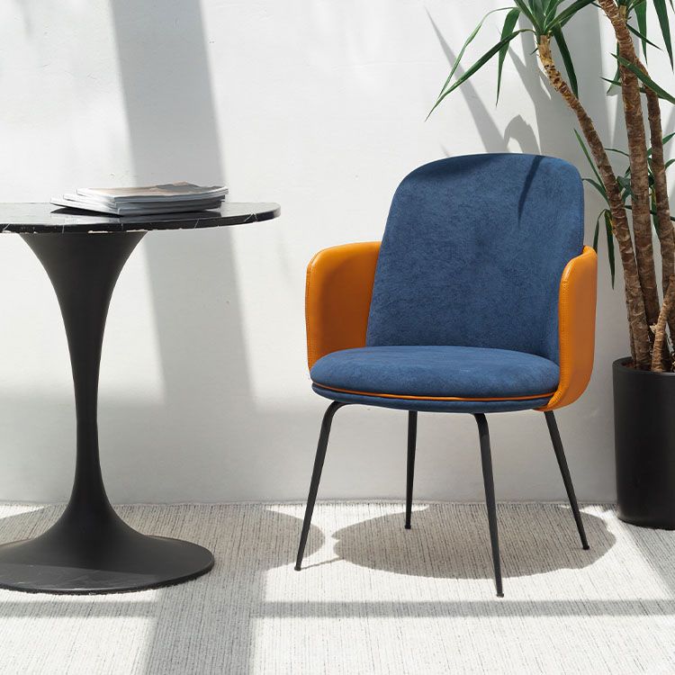 Chaise de concepteur de chaise de salle à manger mate de style concepteur solide