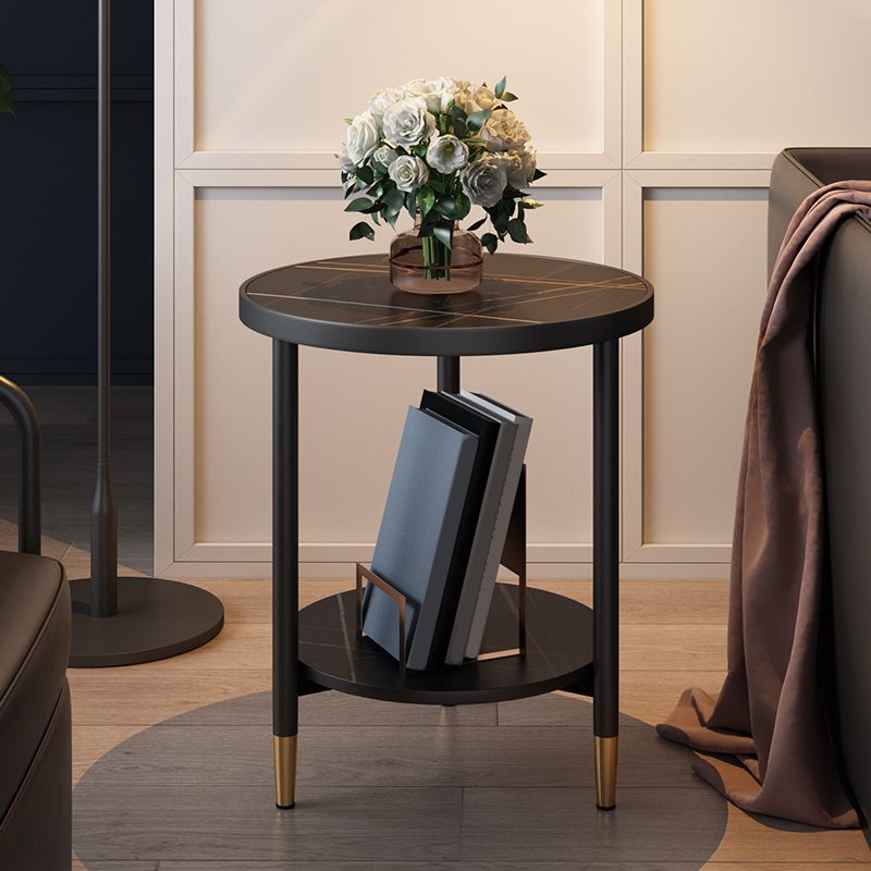 3 benen leisteen bijzettafel rondom minimalistische dubbele laag eindtafel