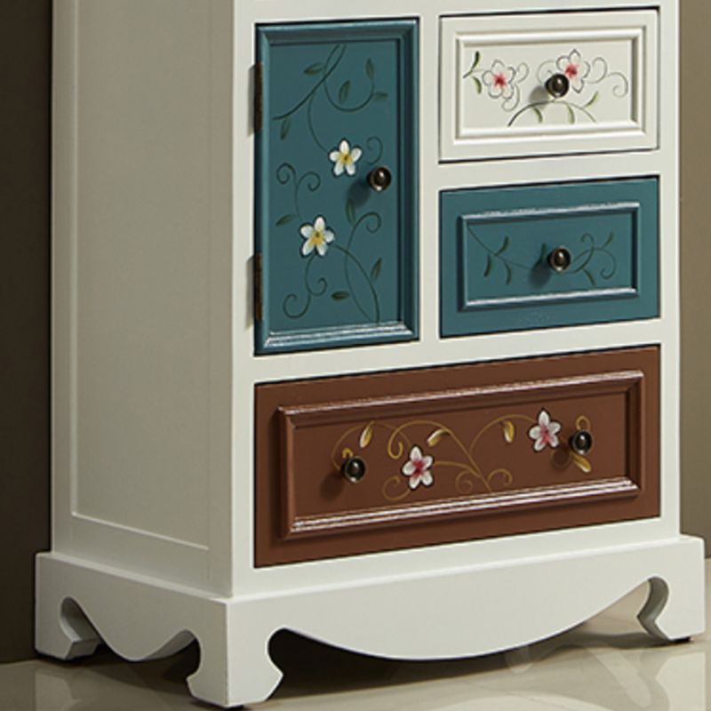 8つの引き出しと2つのドアを備えた産業アクセントキャビネット