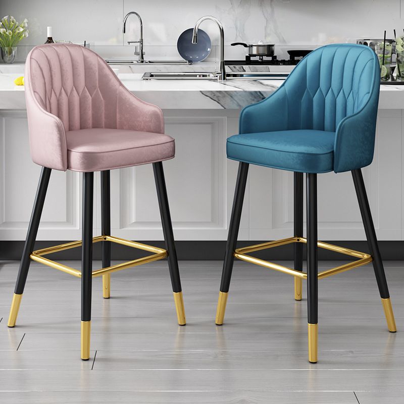 Bucket Dining Stool Contemporary Armed Bar Stool with Cushion Clearhalo 'Bar Furniture' 'Bar Stools' 'bar_stools' 'furn' 'furn_bar_stools' 'Furniture' 'Kitchen & Dining Furniture' 1200x1200_b5415863-17c6-4641-a84e-8a17e413a0c5