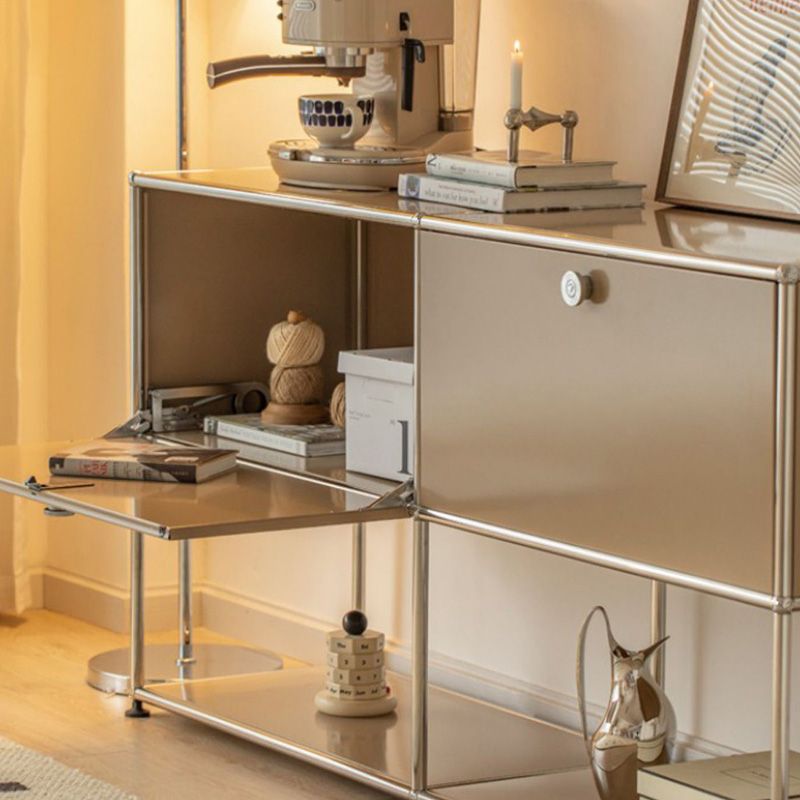 Server da pranzo in legno ingegnerizzato in ingegnerizzazione ingegnerizzato in ingegnerizzazione bianca moderna con base in metallo