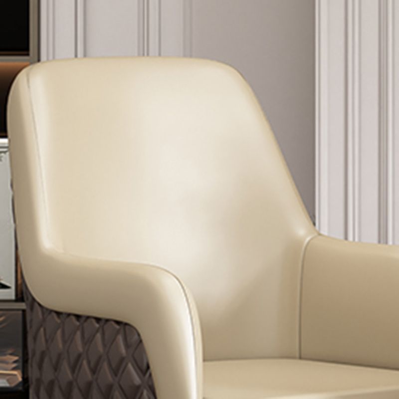 Luxusstil Metallstuhl fester Rücken Essen Küchenarm Stuhl für Esszimmer