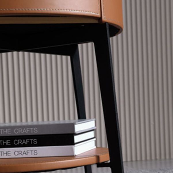 NOVE IN PELLE E METALE NOTTO MODERA MINIMALIST IN MIMERISTRO CONTO OPERO CON GAMBIE