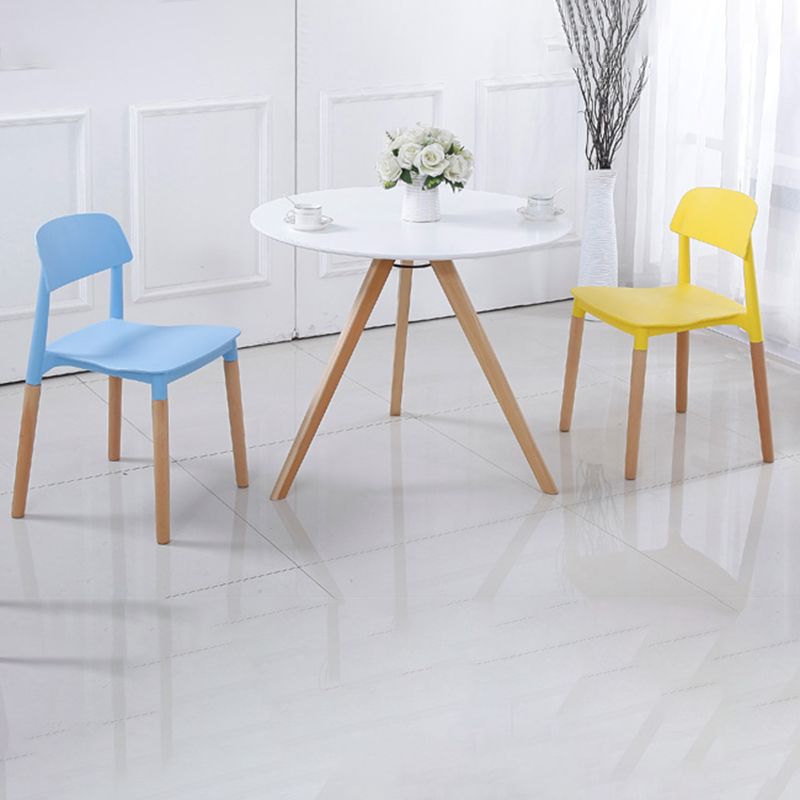 Home Plastic Armless Dining Chair Open Back Dining Side Chairs with Wood Legs Clearhalo ' kitchen&dining_furn' 'Dining Chairs' 'Dining Tables & Seating' 'dining_chair' 'furn' 'furn_dining_chair' 'Furniture' 'furniture_dining_chair' 'Kitchen & Dining Furniture' 'kitchen' 1200x1200_b5fe88e7-8227-4ed6-9fa6-7fdef00b3bda