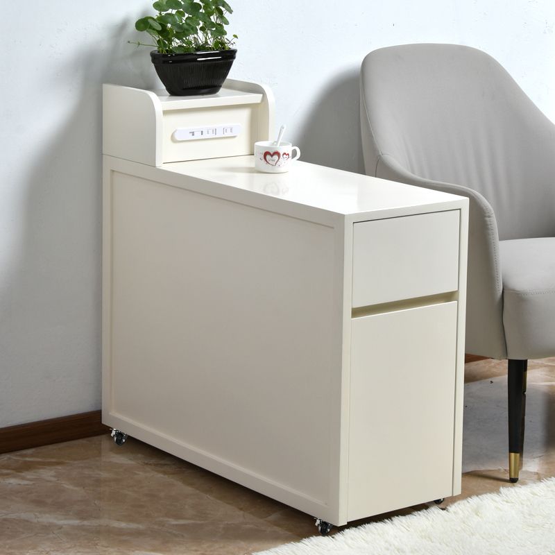 Rechteckiger Holz Beistelltisch zeitgenössischer Endtisch mit Lagerung für Wohnzimmer