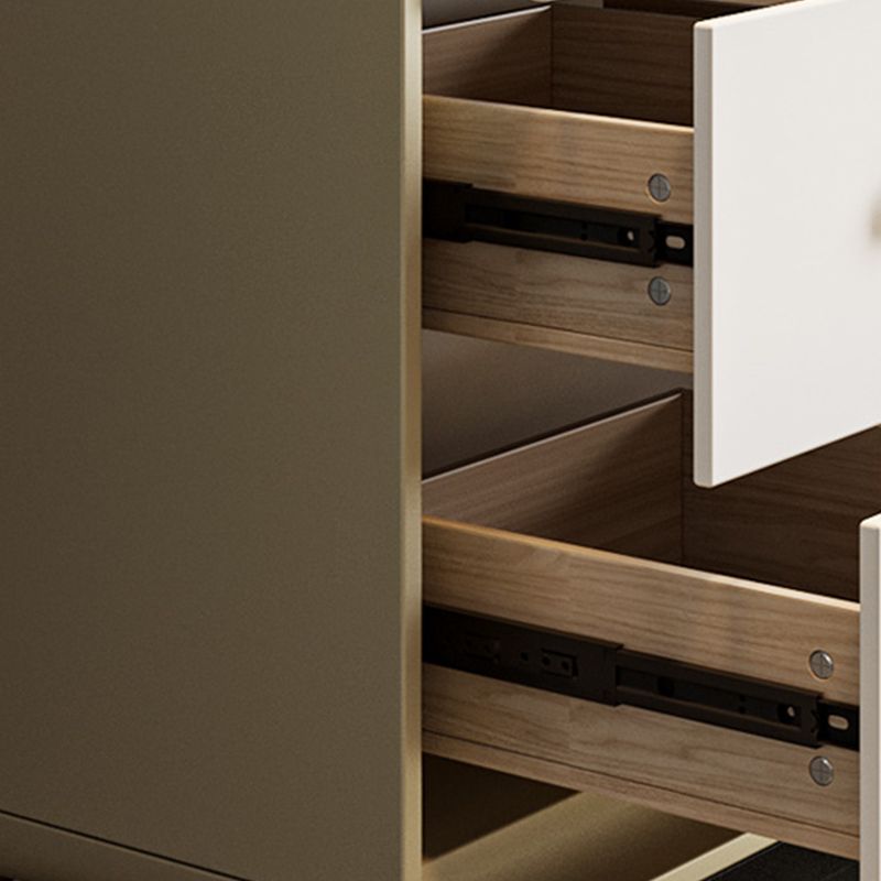 Classic Glam Horizontal Double Dresser Rubber Wood Storage Chest Dresser for Bedroom Clearhalo 'Bedroom Furniture' 'Dressers & Chests' 'dressers_chests' 'furn' 'furn_dressers_chests' 'Furniture' 1200x1200_b6327180-545a-4635-ad18-a65108392475