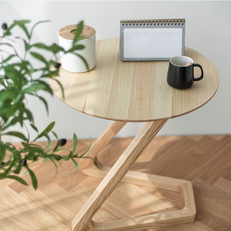 ソリッドウッドアブストラクトテーブルラウンドスカンジナビアリビングルームエンドテーブル