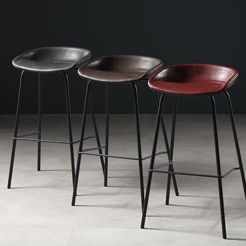 Contemporary Faux Leather Low Back Bucket Bar Stools with Metal Base Clearhalo 'Bar Furniture' 'Bar Stools' 'bar_stools' 'furn' 'furn_bar_stools' 'Furniture' 'Kitchen & Dining Furniture' 1200x1200_b66597c0-dd63-4e17-ac76-08a7dd8e9c49